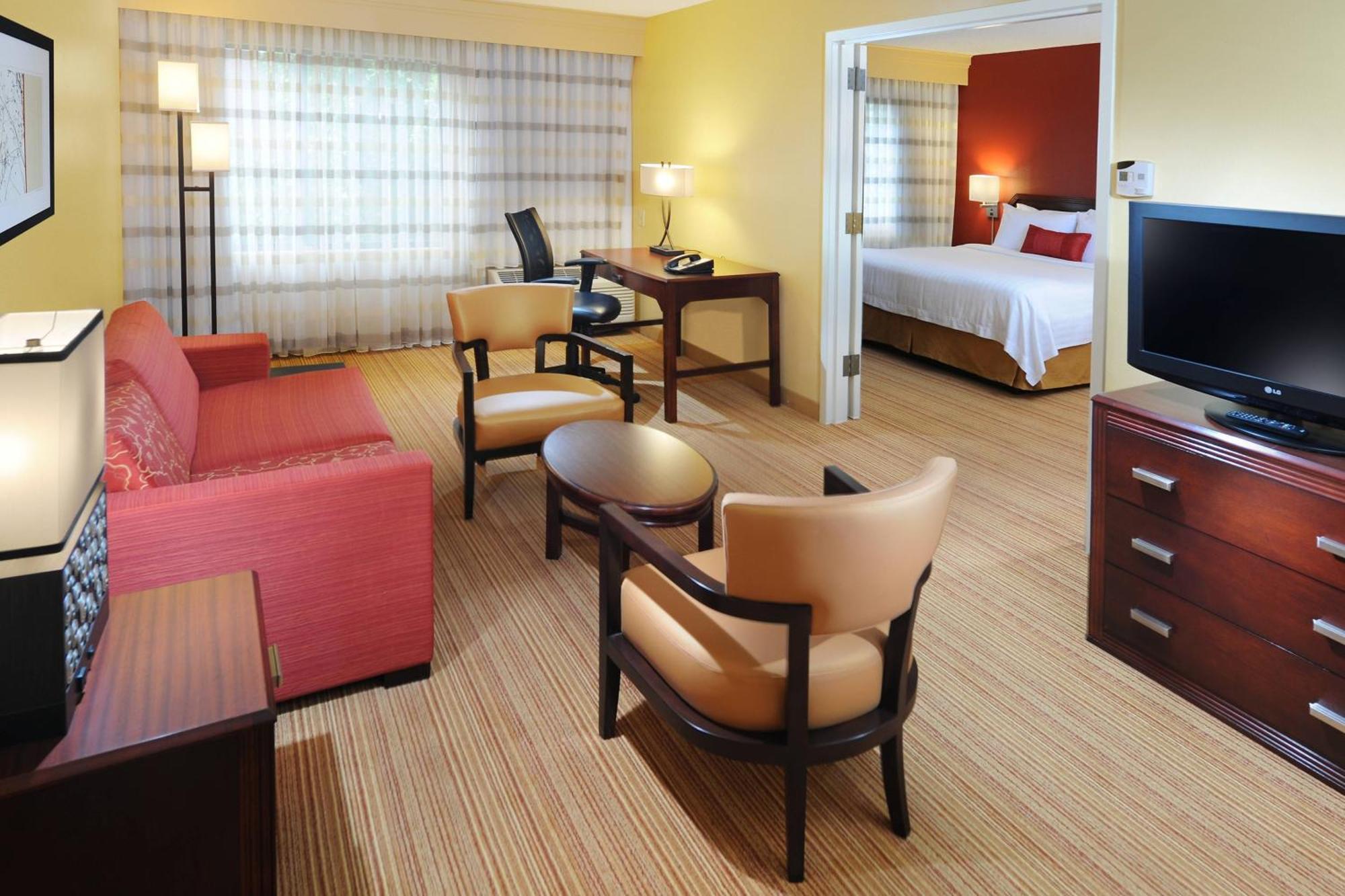 Courtyard By Marriott Houston Hobby Airport Hotel Kültér fotó